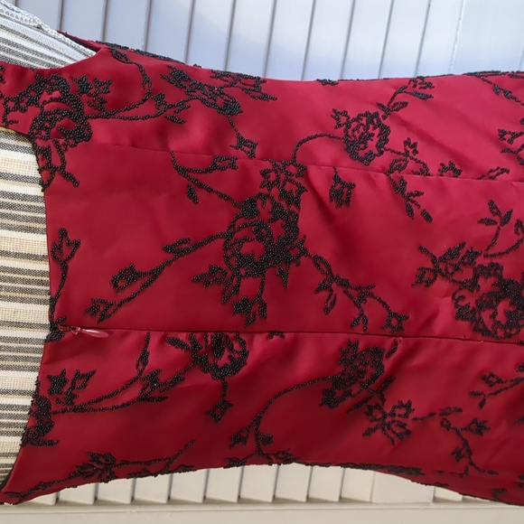 Vintage Jeffrey & Dara Evenings Dark Red Black Floral Beading Dress sz 6 - Picture 3 of 9